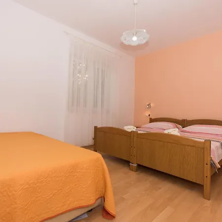 Masteli - Three Bedroom With Terrace And Sea View Apartment