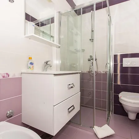 Masteli - Three Bedroom With Terrace And Sea View * Trogir